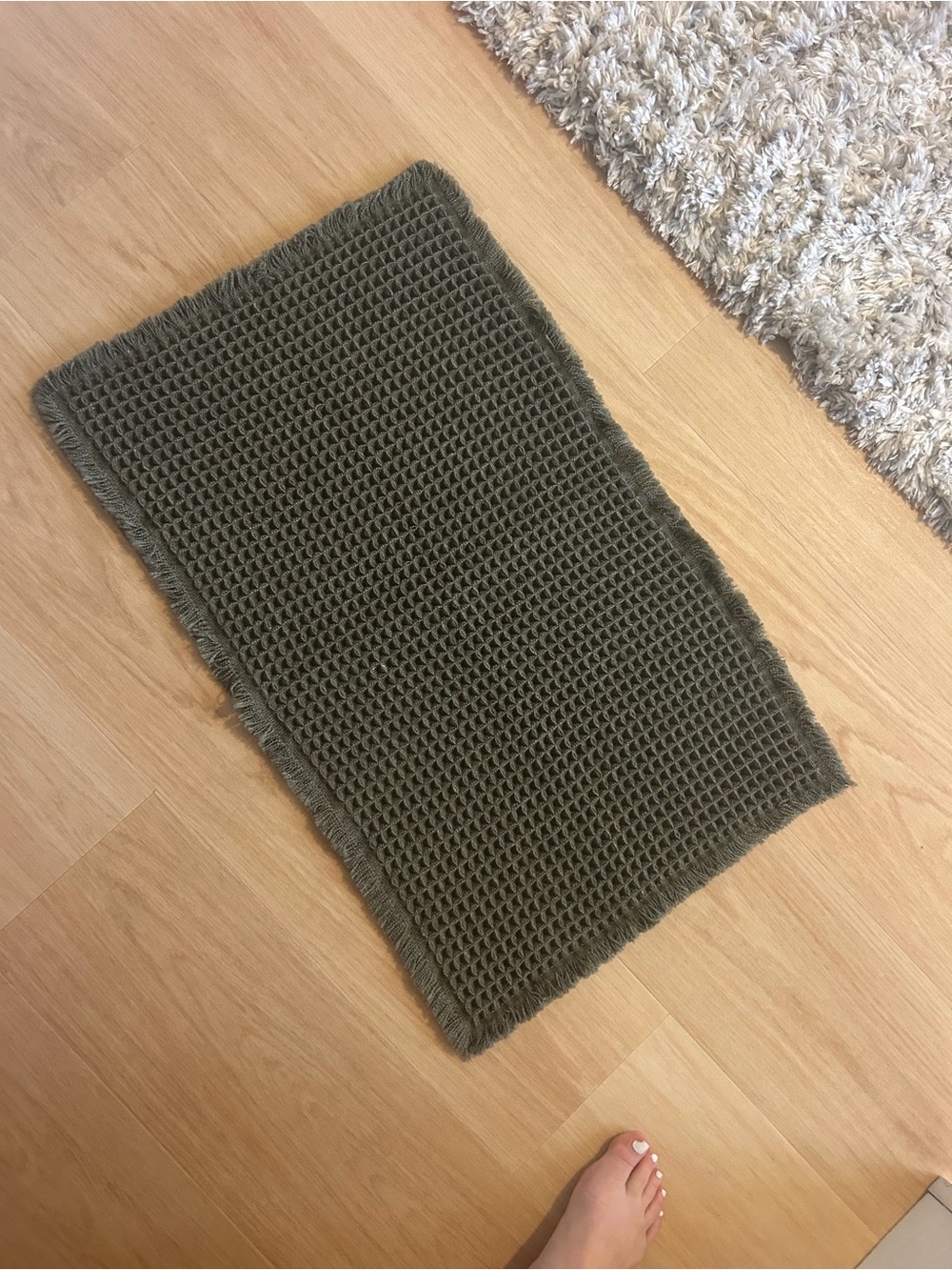 Olive Green Textured Waffle Bath Mat